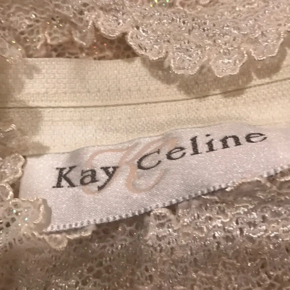 Kay Celine lace top- size small - Picture 7 of 7